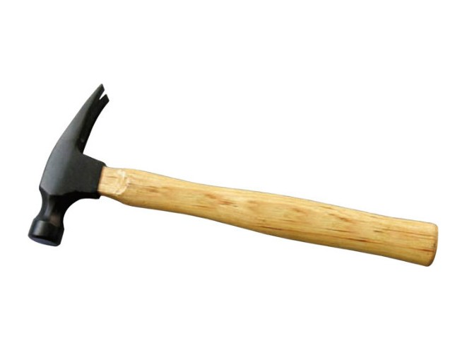 American Rectangular Claw Hammer With Wooden Handle